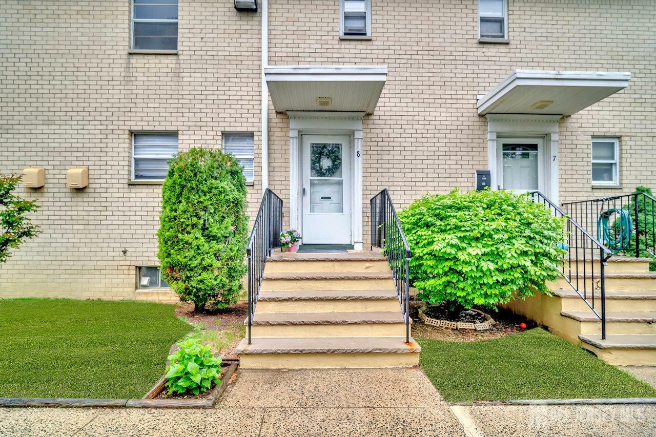 Property Photo: 402 Cranbury Road 8 NJ 08816
