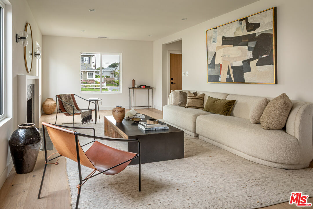 Property Photo: 7609 Alverstone Ave CA 90045