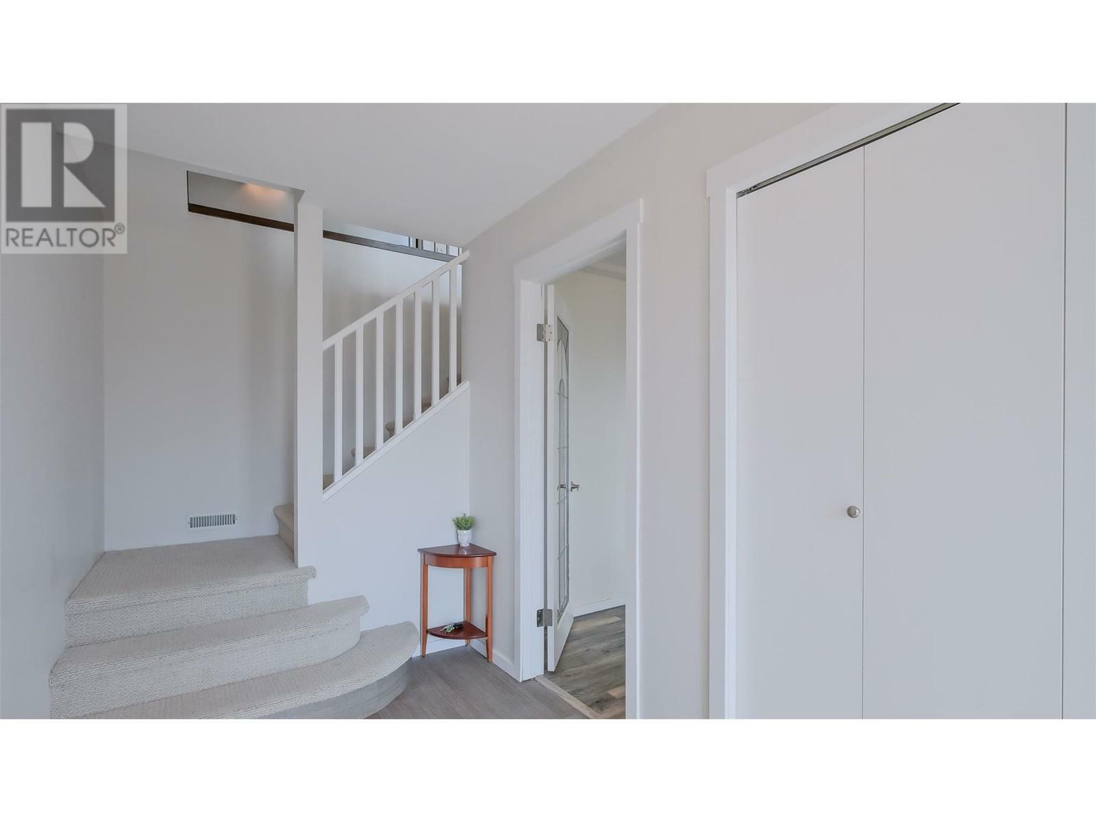 Property Photo: 1556 Blackwood Drive BC V1Z 3B7