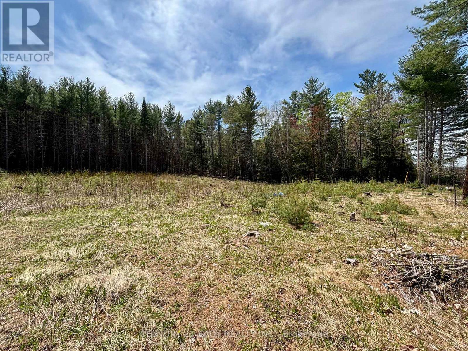 Property Photo:  20185 60 Highway  ON K0J 1B0 