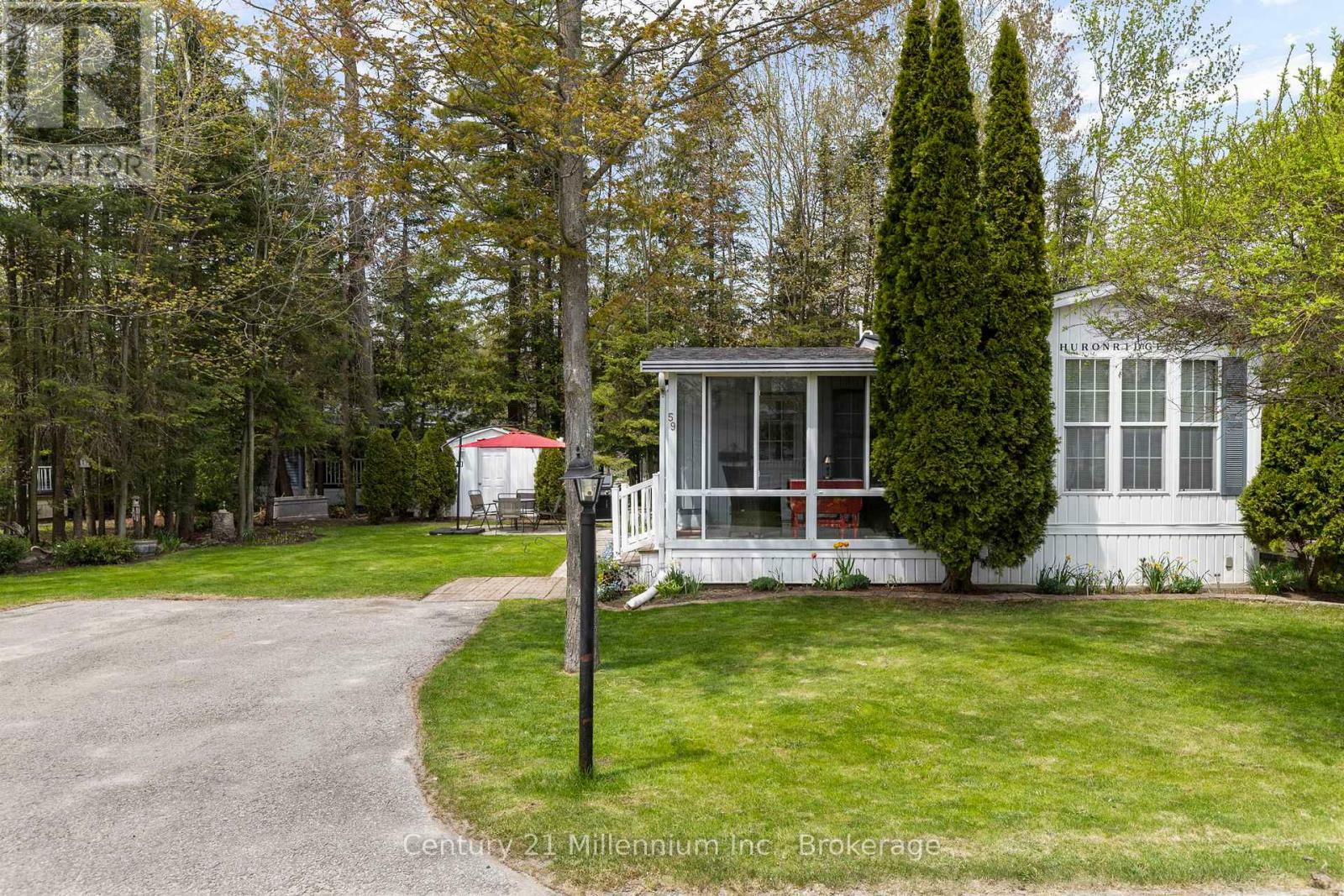 Property Photo: 59 Topaz Street ON L9Z 1X7