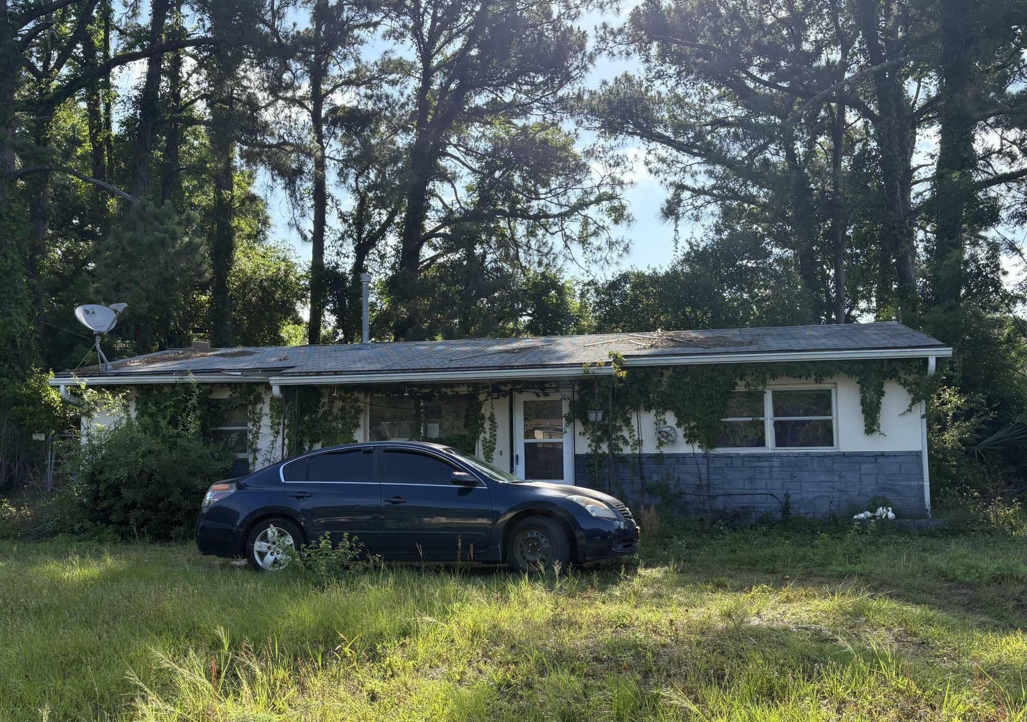 440 Shrewsbury Road  Mary Esther FL 32569 photo
