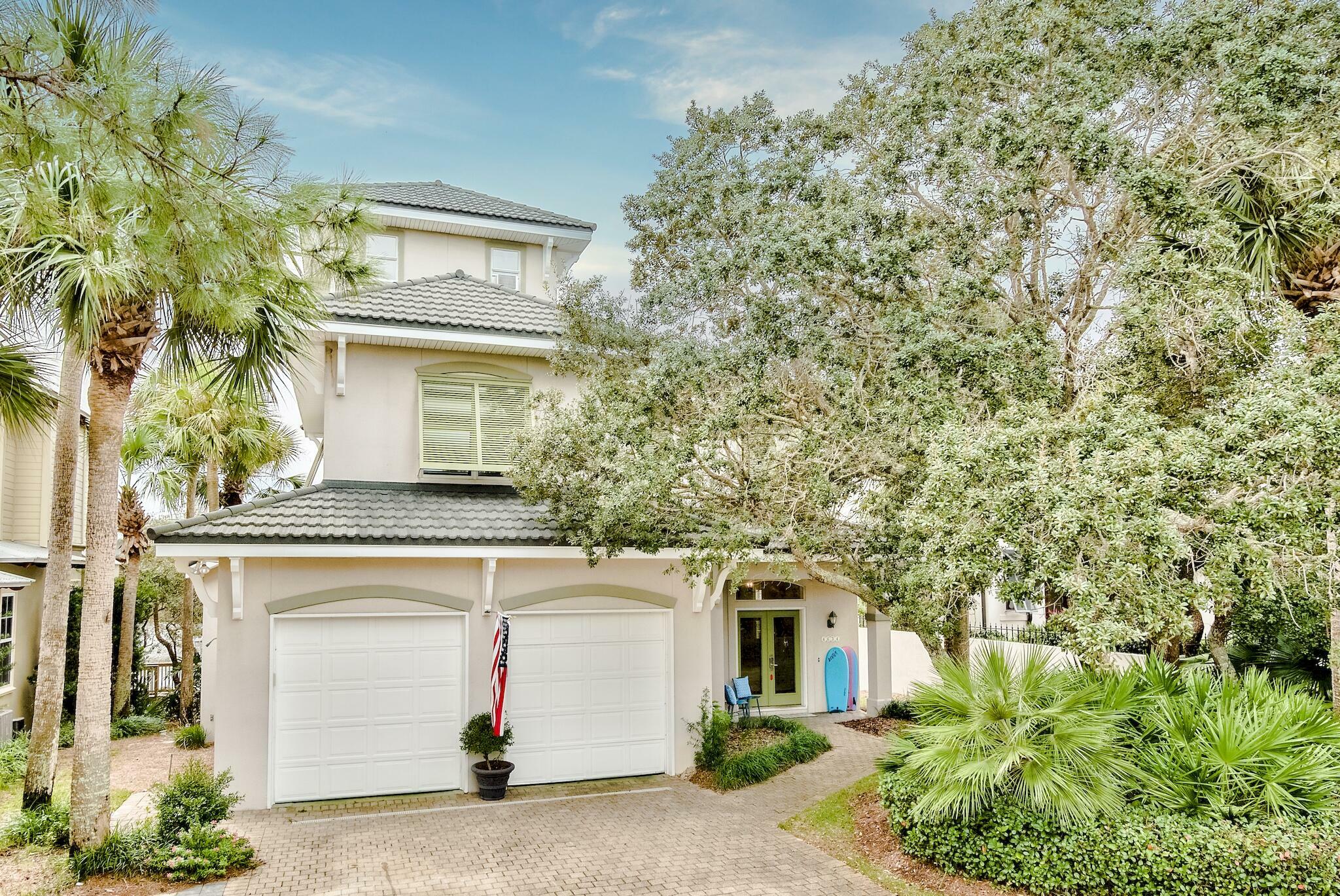 Property Photo: 4634 Sunset Pointe FL 32541