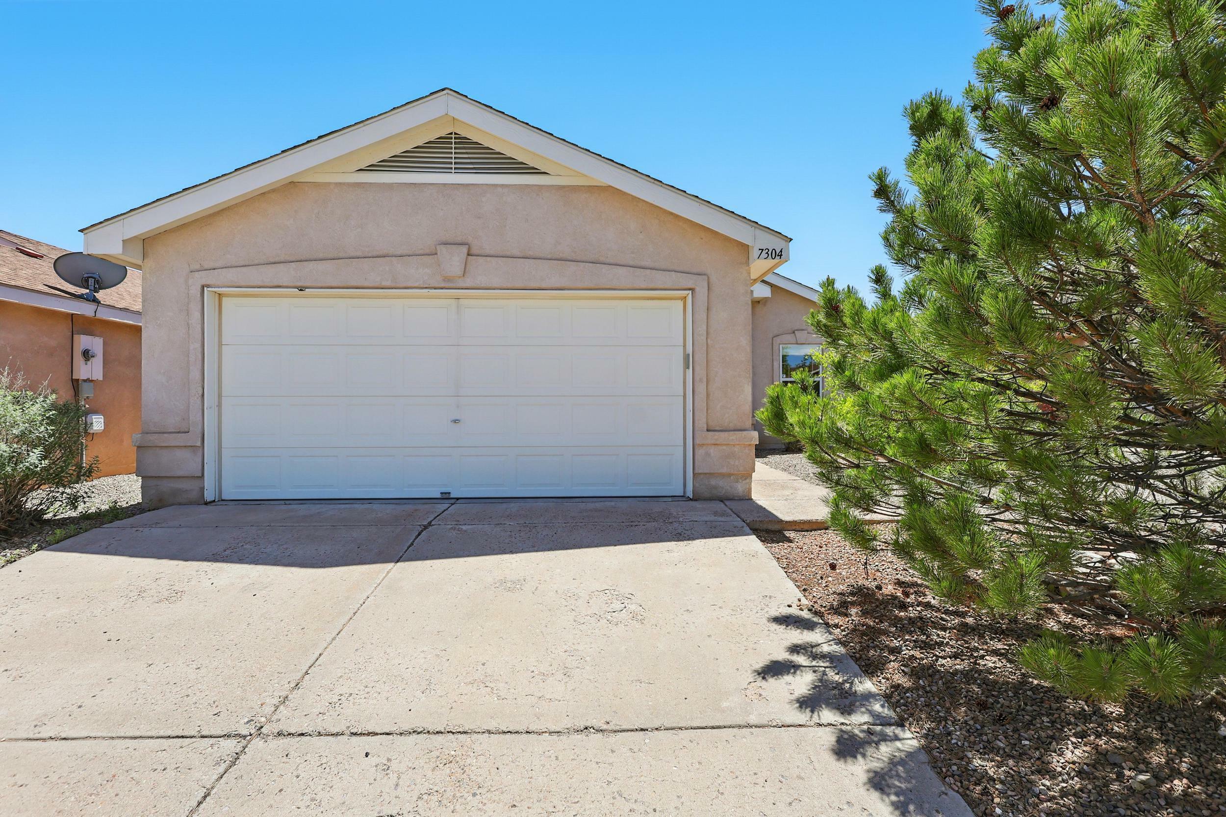 Property Photo: 7304 Tolleson Avenue NW NM 87114