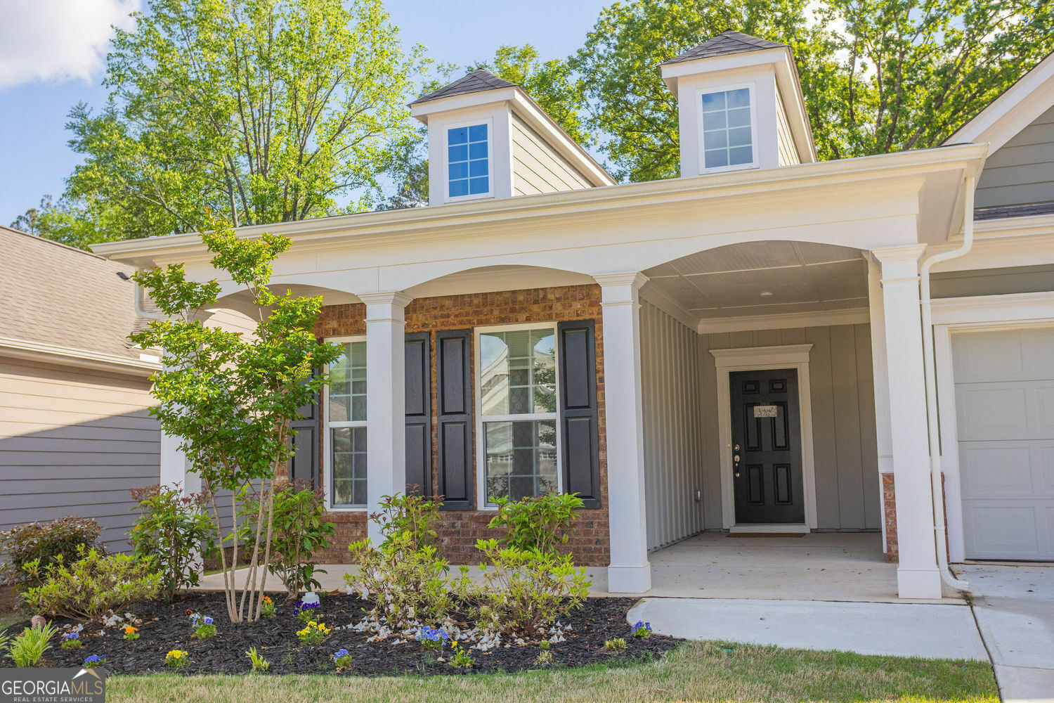 Property Photo: 1304 Bugle Court GA 30223