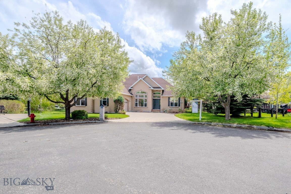Property Photo: 1004 Oconnell Drive MT 59715