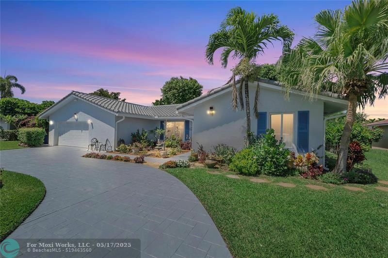 Property Photo: 10301 NW 16th Ct FL 33071