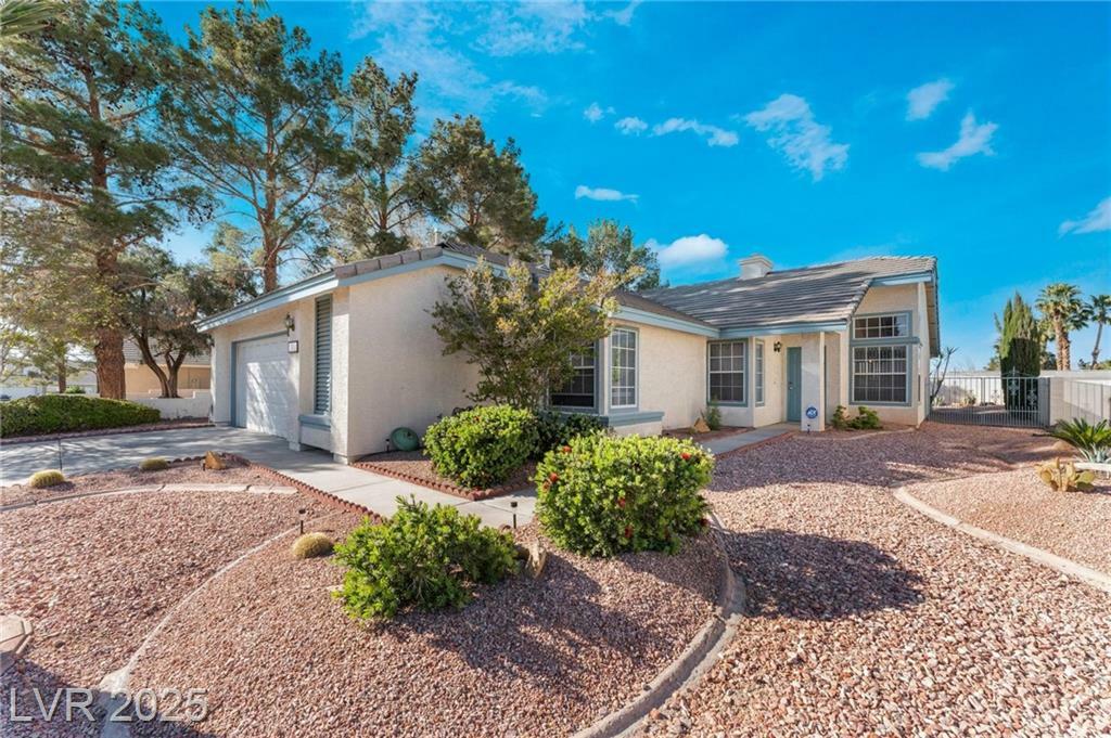 Property Photo: 2086 Angel Falls Drive NV 89074