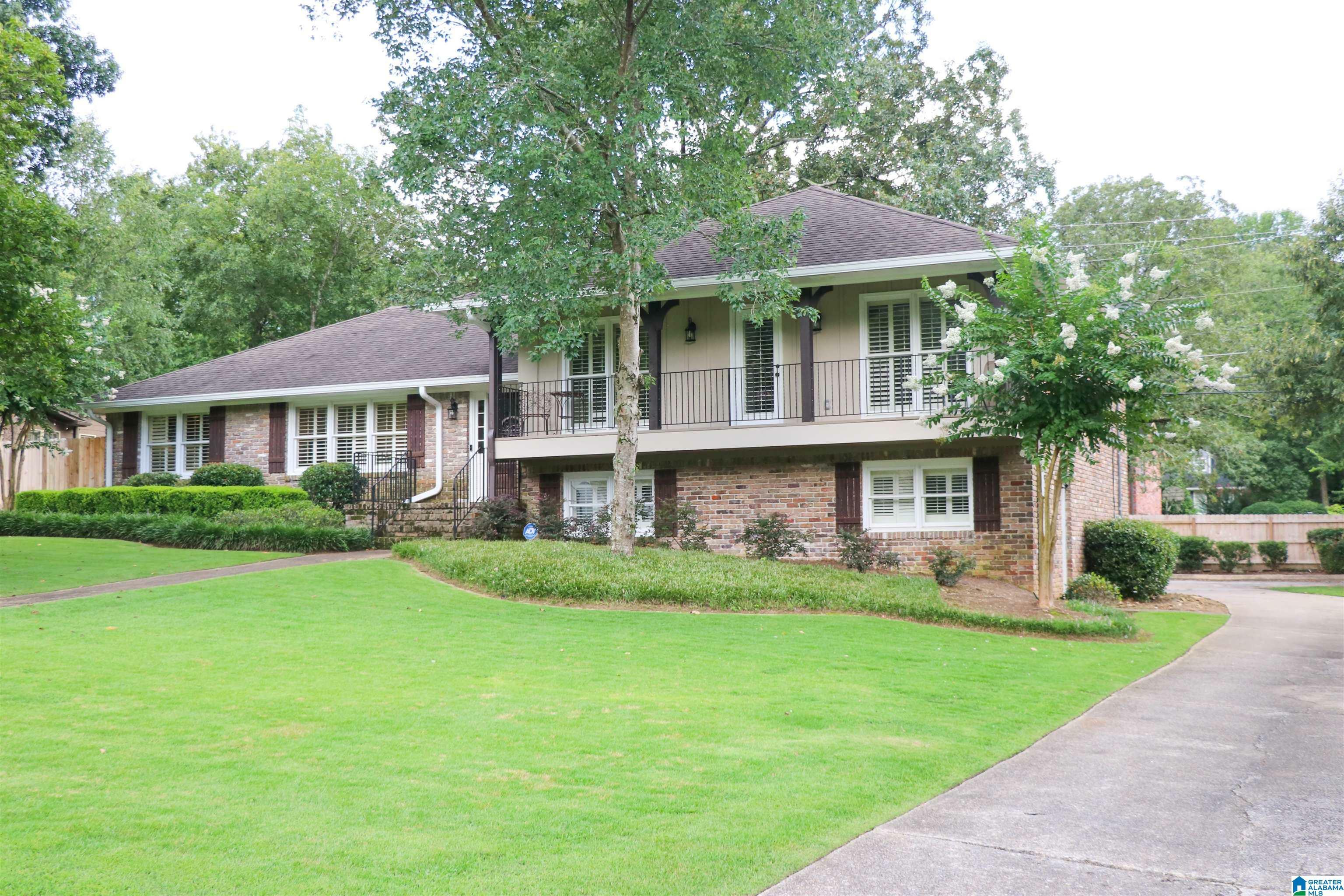 Property Photo: 1605 Hays Circle AL 35216