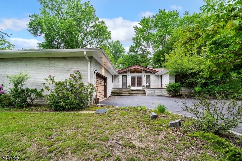 Property Photo: 1474 Thomas Ave NJ 08902