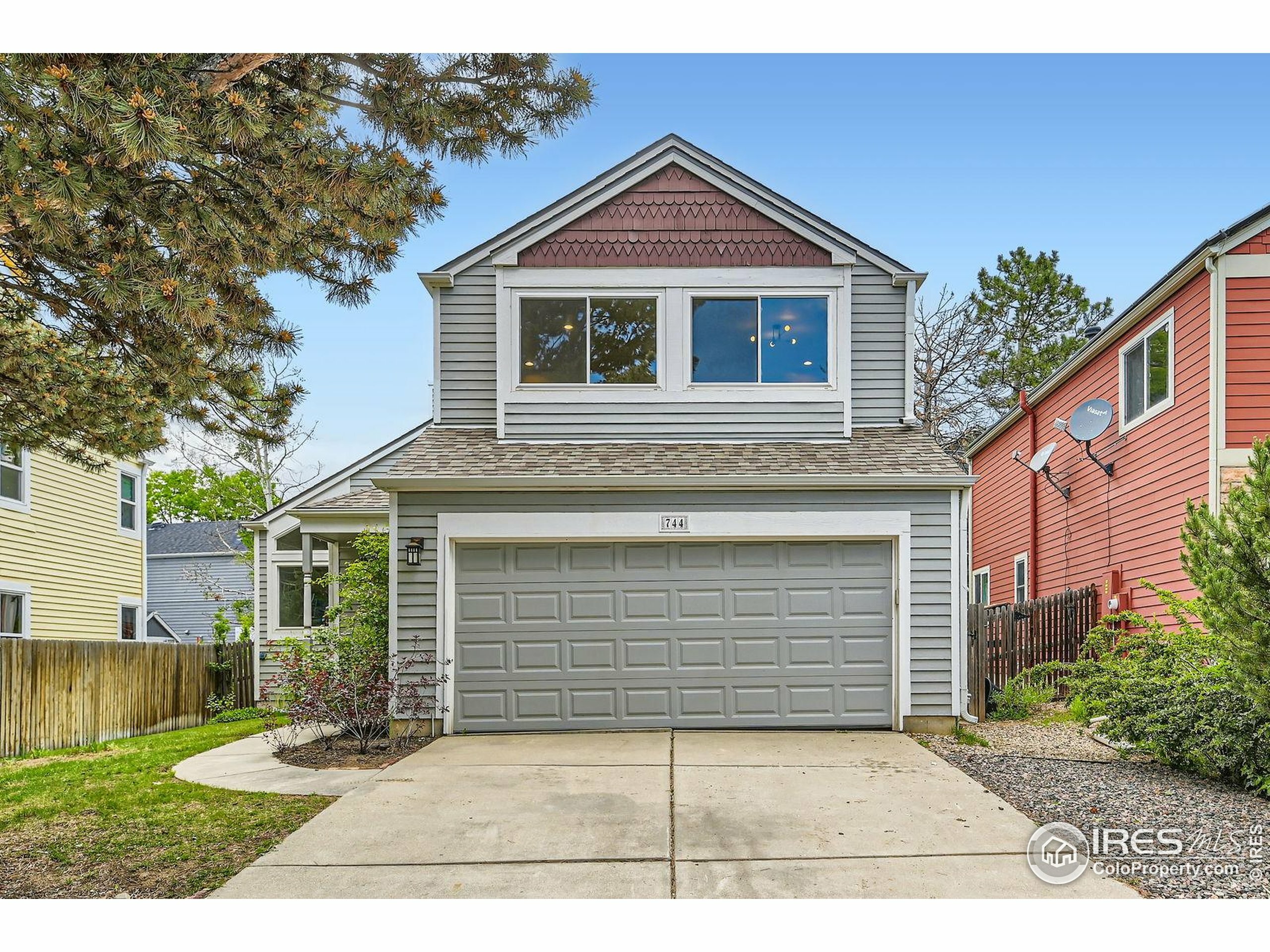 Property Photo: 744 Owl Dr CO 80027
