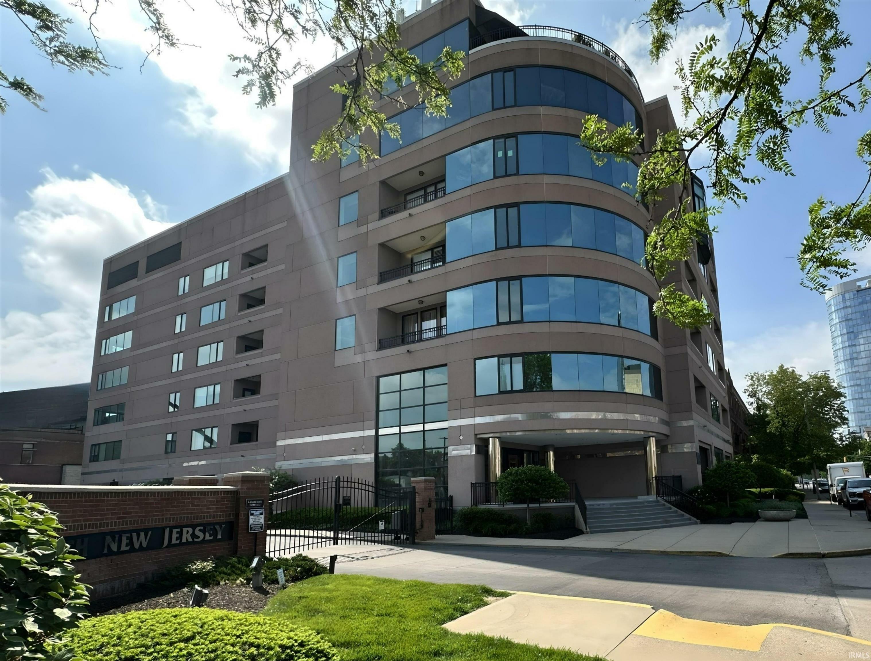 225 N New Jersey Street 46  Indianapolis IN 46204 photo