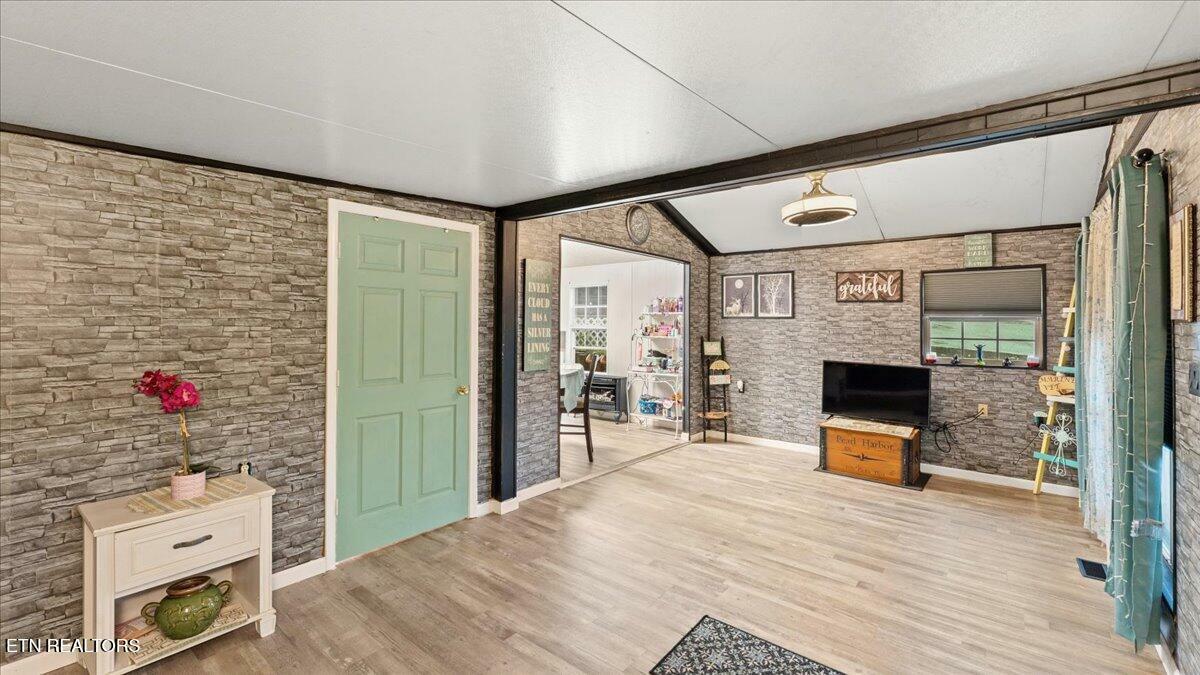Property Photo: 419 Mountain Thrush Drive TN 37882
