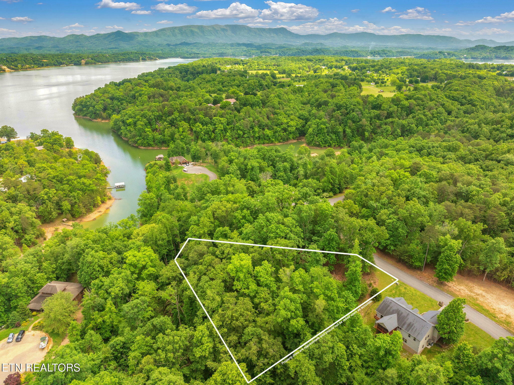 Property Photo:  Lot 15 Waterstone Drive  TN 37725 