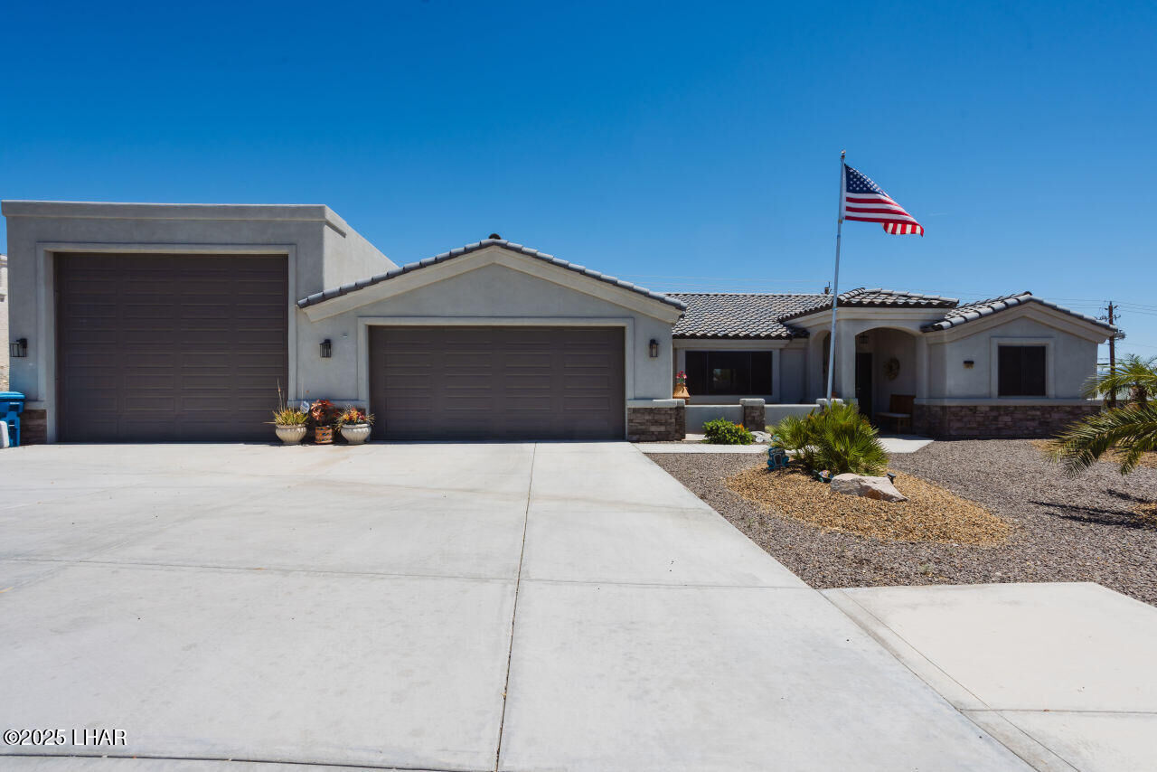 Property Photo:  2870 Havasupai Blvd  AZ 86404 