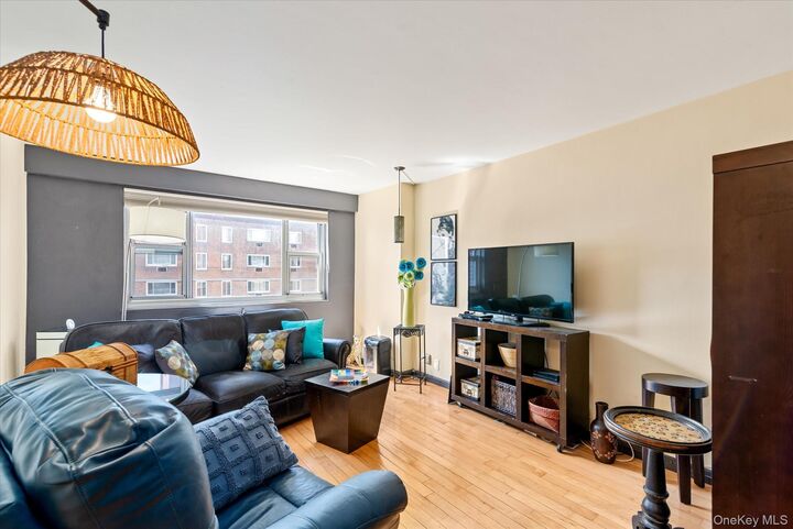 Property Photo:  52-30 39 Drive 9B  NY 11377 