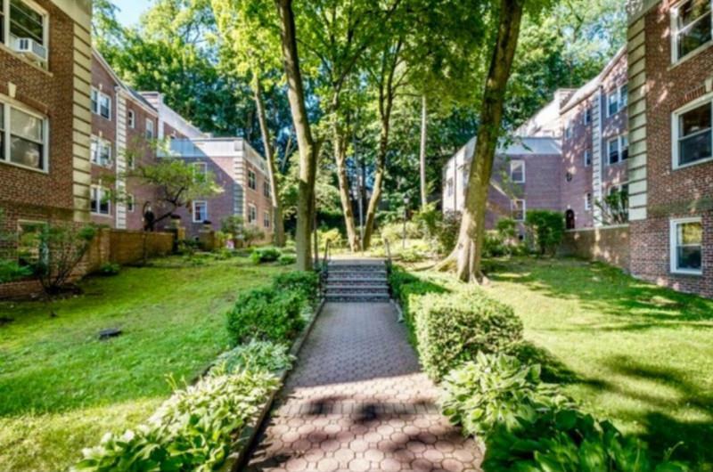 Property Photo: 858 Palmer Road 1B NY 10708