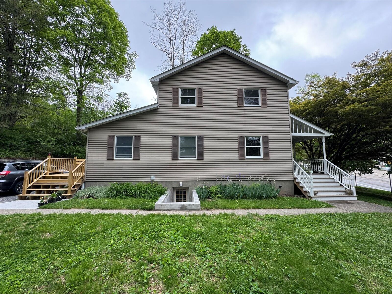 Property Photo: 352 Main Street NY 10516