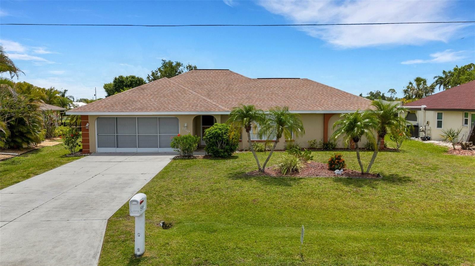 Property Photo: 25509 Arequipa Drive FL 33983