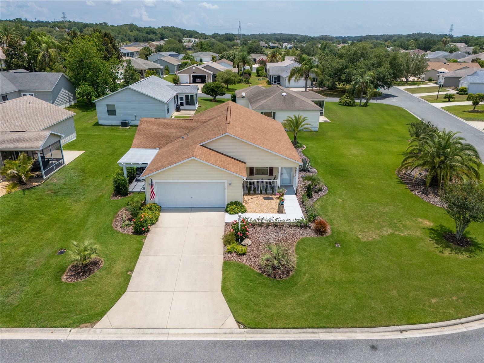 Property Photo:  2167 Kerwood Loop  FL 32162 