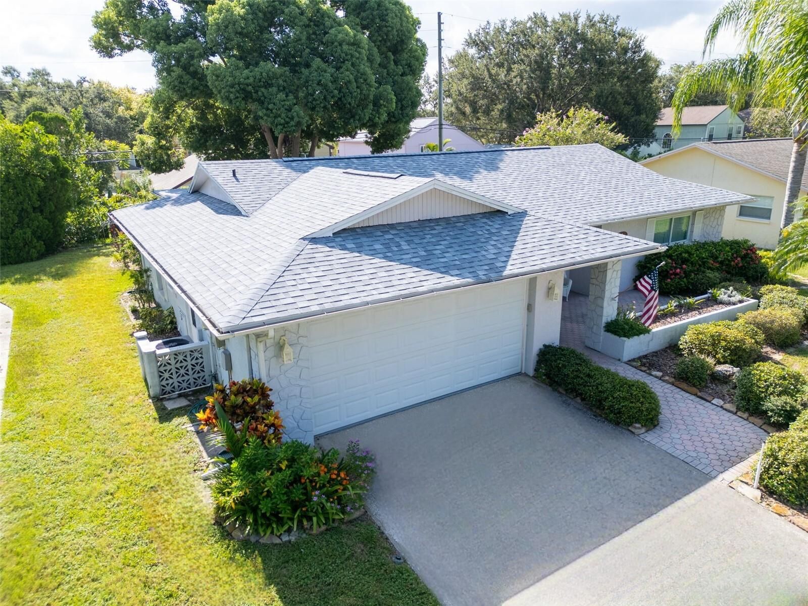 Property Photo:  2113 Malcolm Drive  FL 34684 