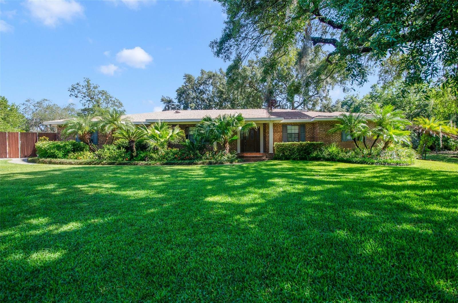 Property Photo: 15935 J And J Drive FL 32778