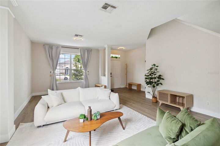Property Photo:  7551 Bear Claw Run  FL 32825 