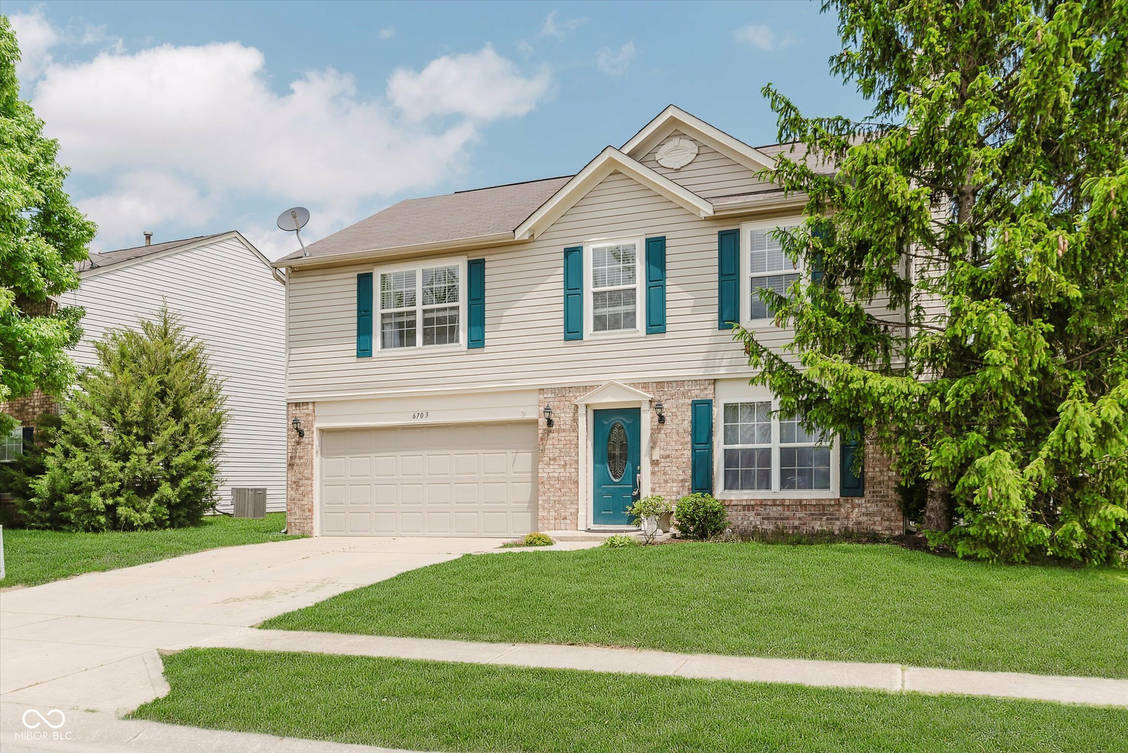 Property Photo:  6703 Wimbledon Drive  IN 46077 