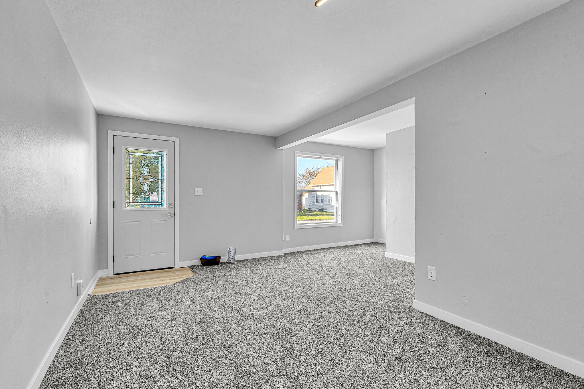 Property Photo: 1629 Kentucky Ave WI 53081