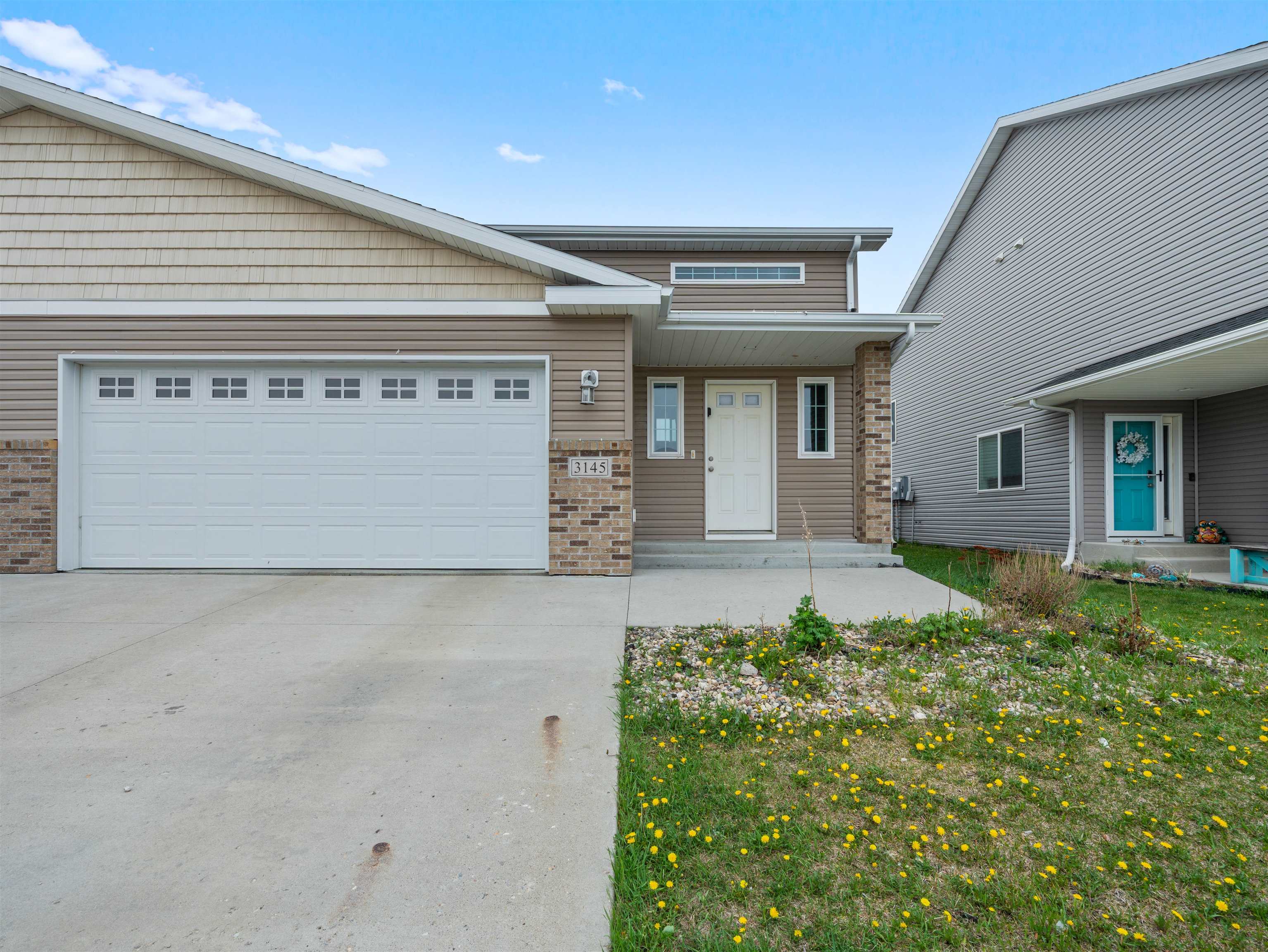 3145 NE 8th St  Minot ND 58703 photo