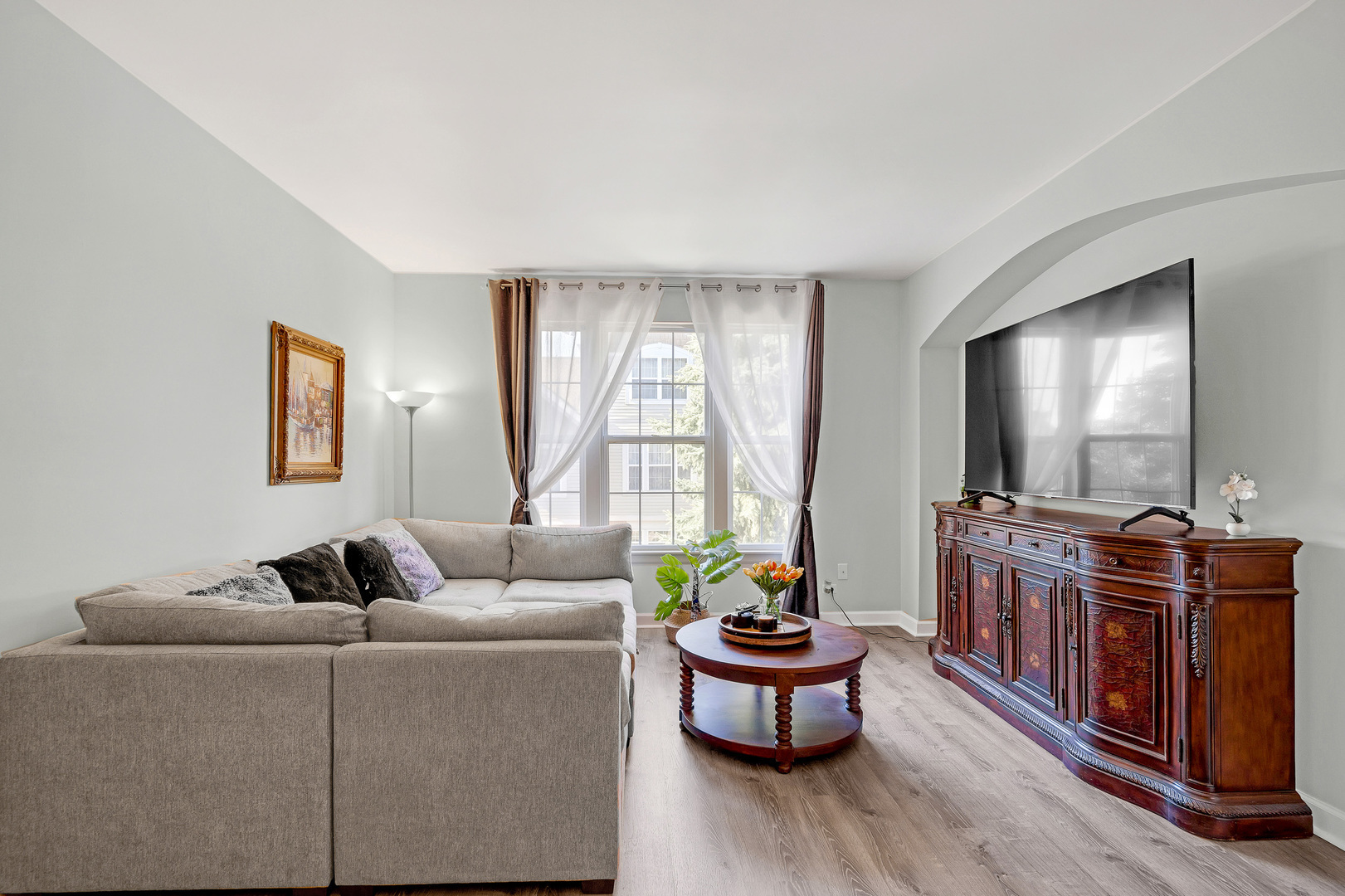 Property Photo: 1272 Georgetown Way 1272 IL 60061