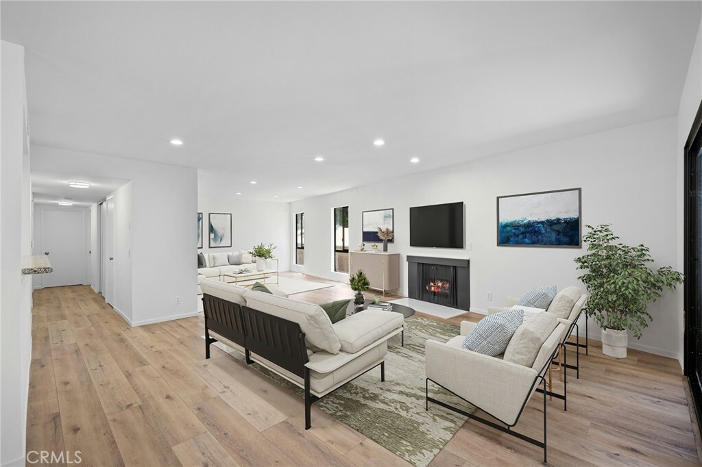 Property Photo: 4542 Willis Avenue 107 CA 91403