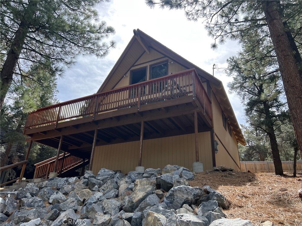 Property Photo:  1136 Eagle Mountain Drive  CA 92314 