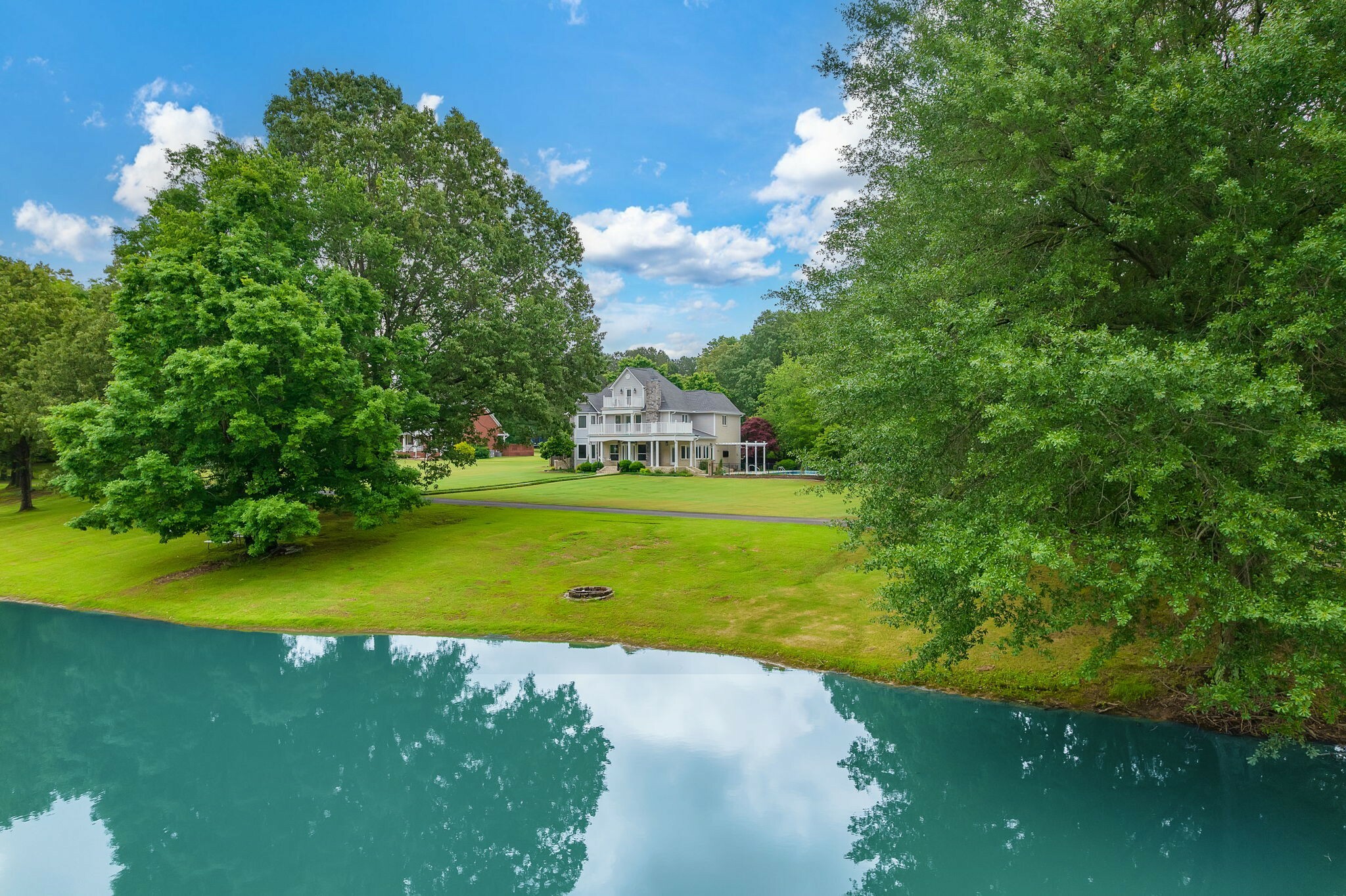 433 Sanders Bluff Road  Humboldt TN 38343 photo