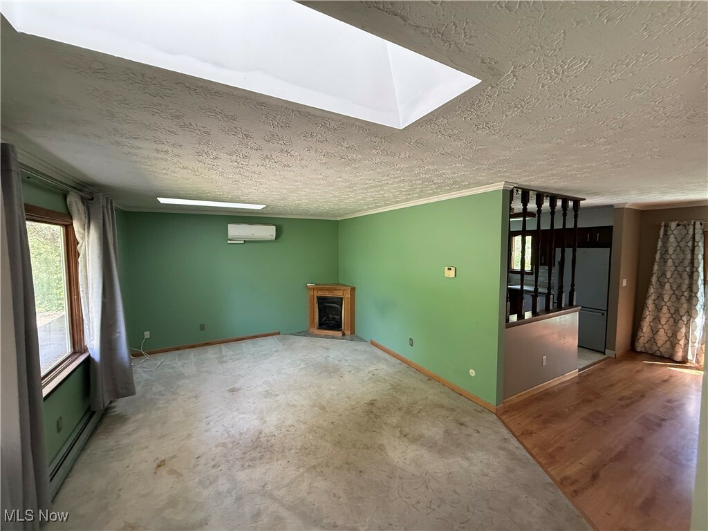 Property Photo: 6855 Painesville Ravenna Road OH 44077