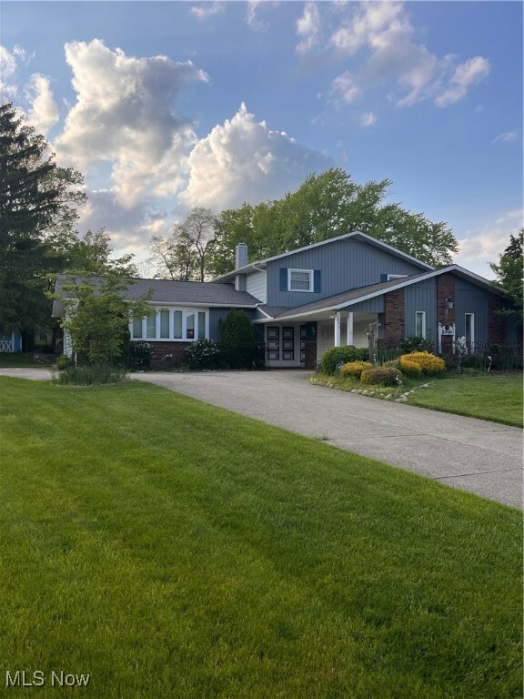 Property Photo: 2840 Brian Drive OH 44134