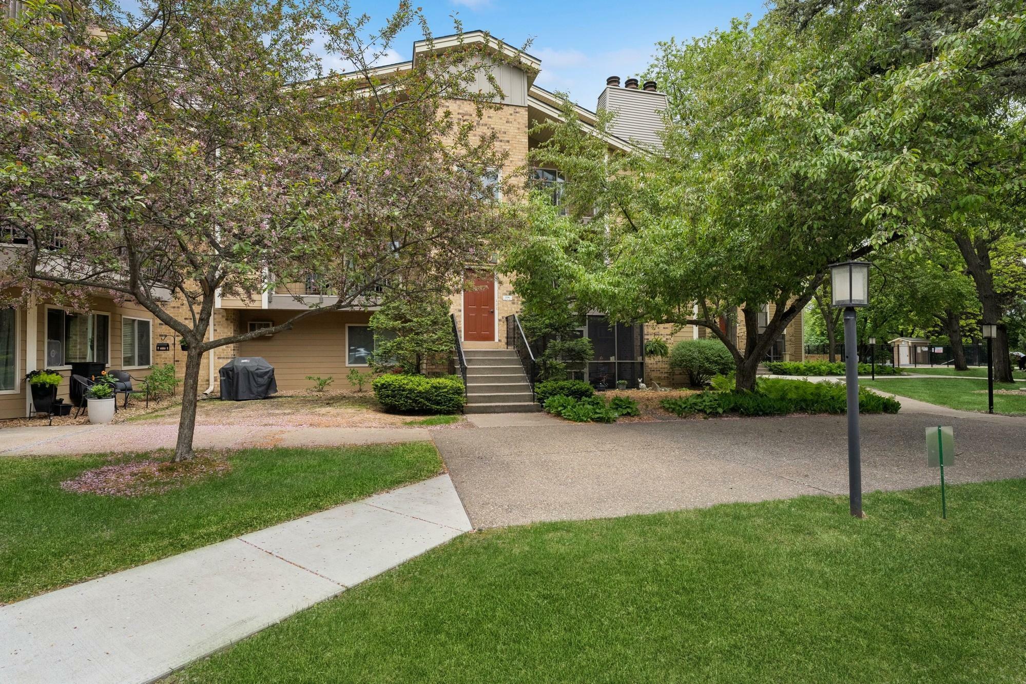 2250 Ridge Drive 11  Saint Louis Park MN 55416 photo