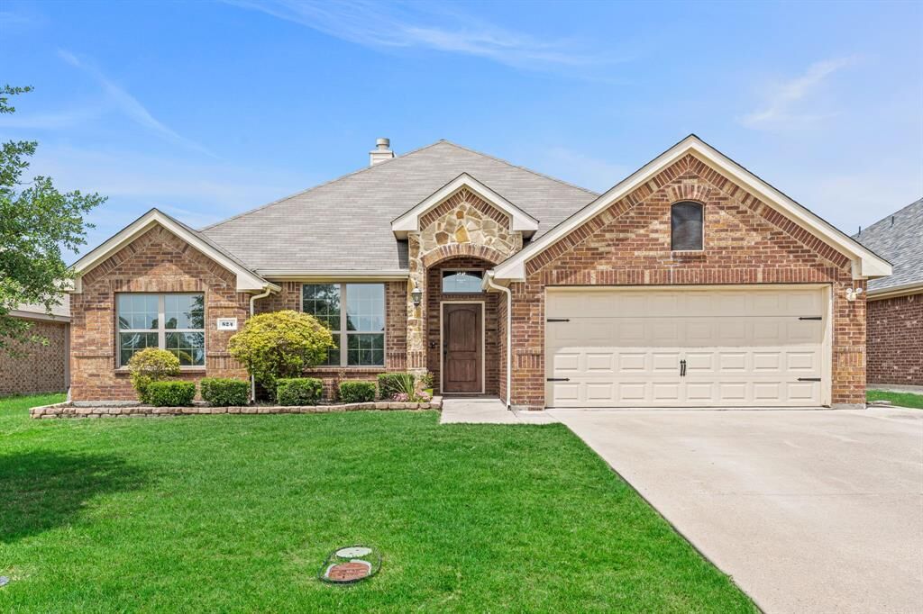 Property Photo:  524 Brooke Street  TX 75402 