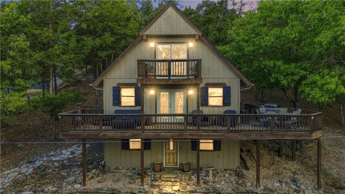 Property Photo: 21432 Lakeview Drive AR 72732