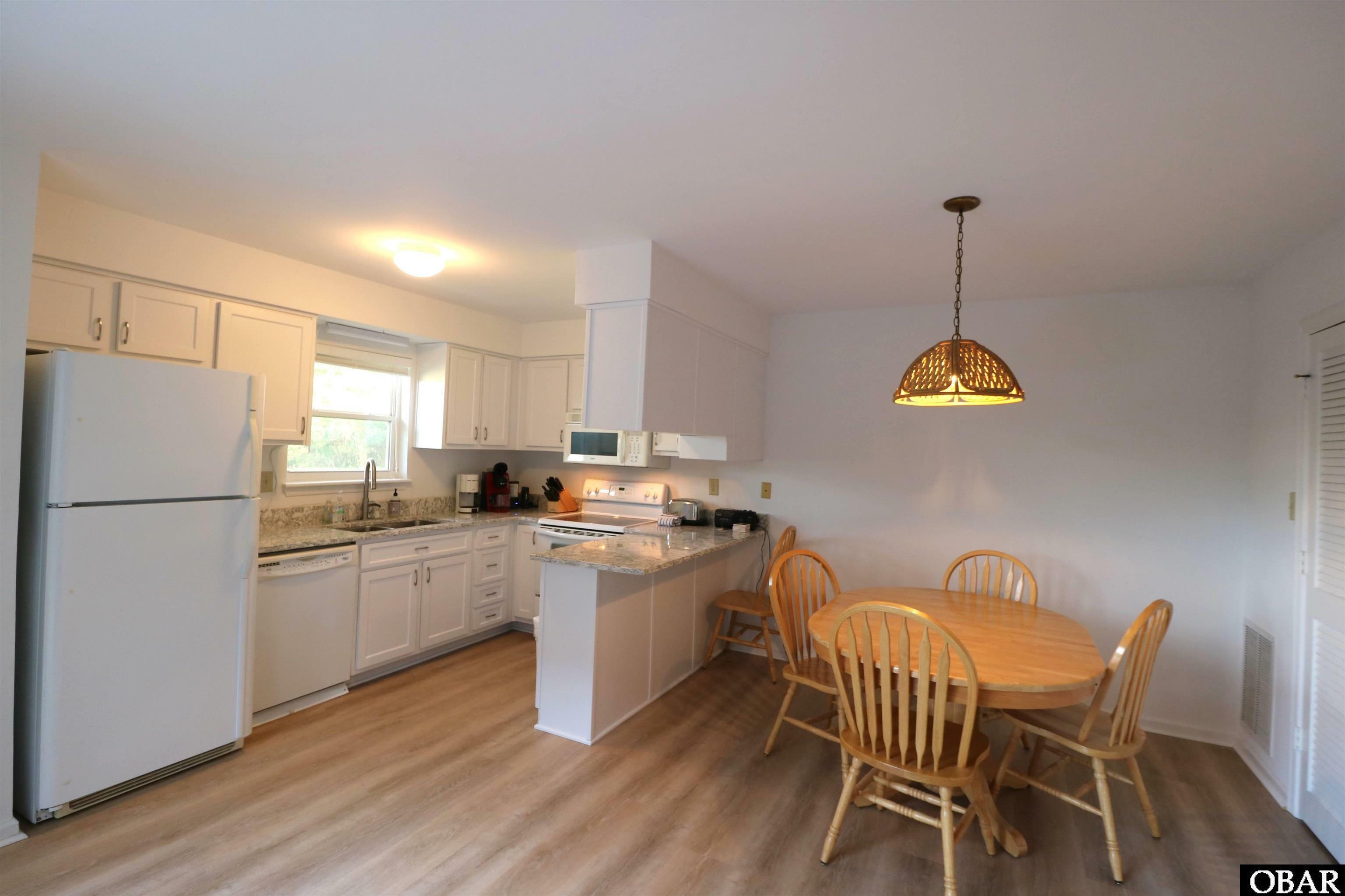 Property Photo: 1006 Swordfish Way NC 27949