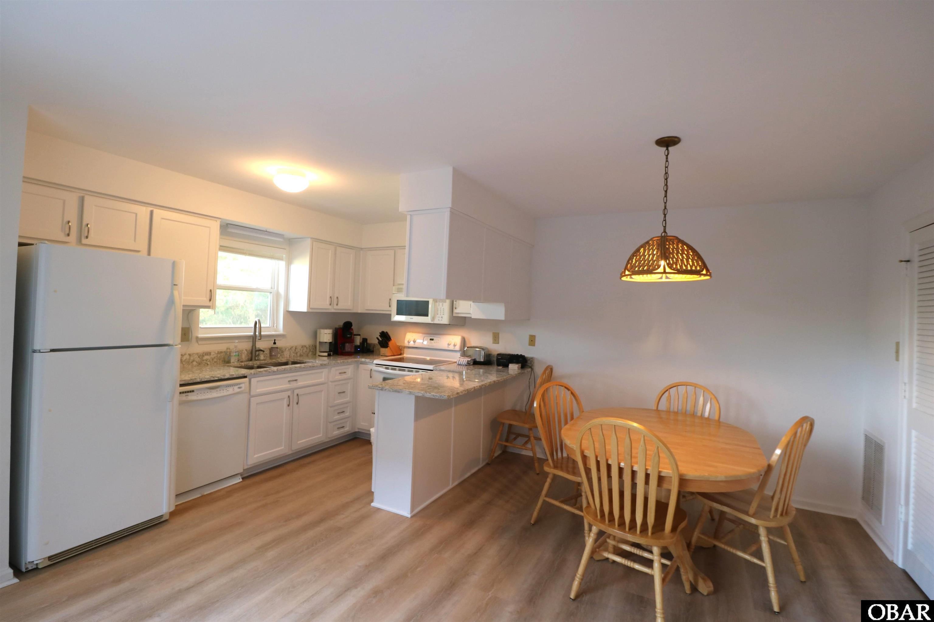 Property Photo: 1006 Swordfish Way NC 27949