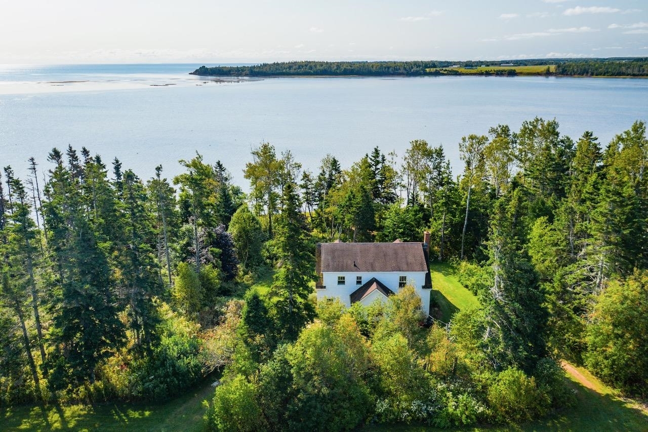 Property Photo: 1383 Route 2 PE C0A 2B0