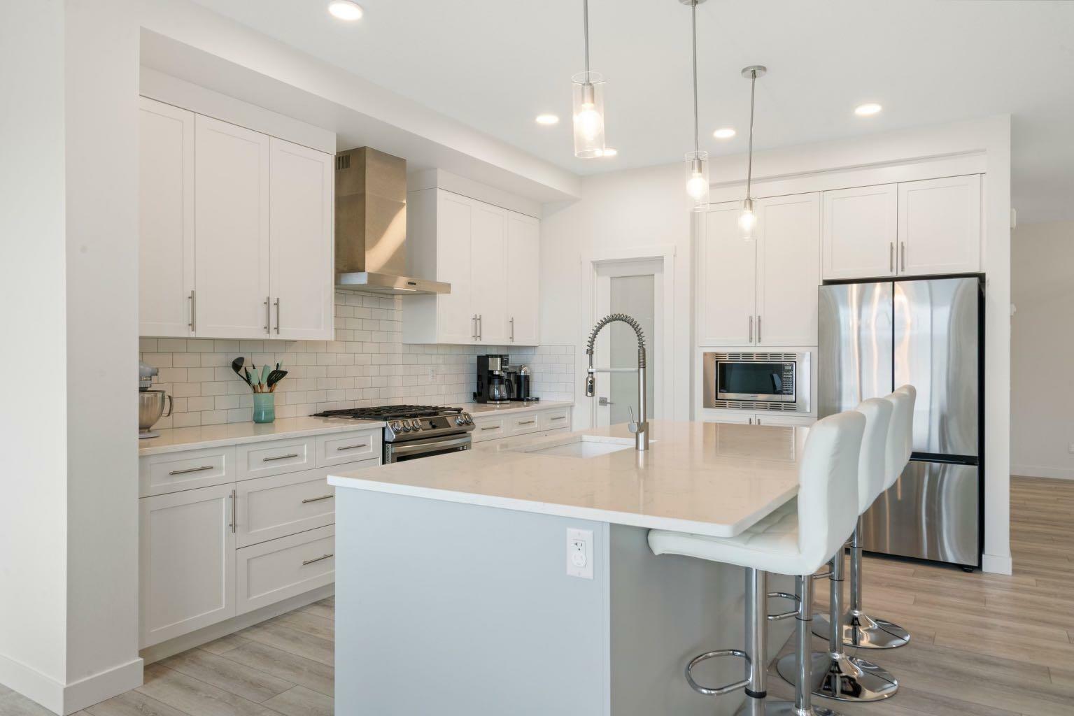Property Photo: 482 Clydesdale Way AB T4C 3B5