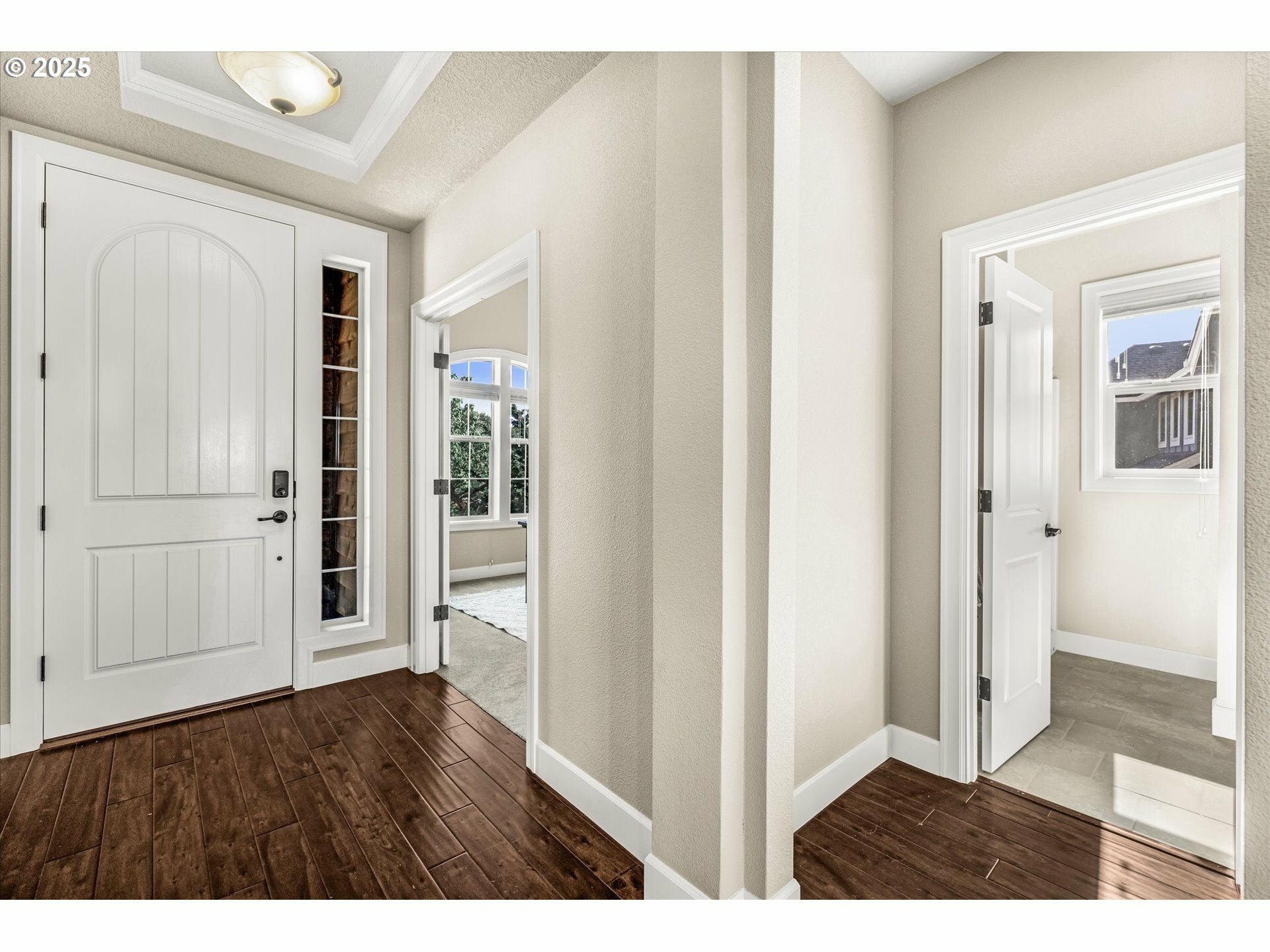 Property Photo: 13657 SE Mountain Crest Dr OR 97086