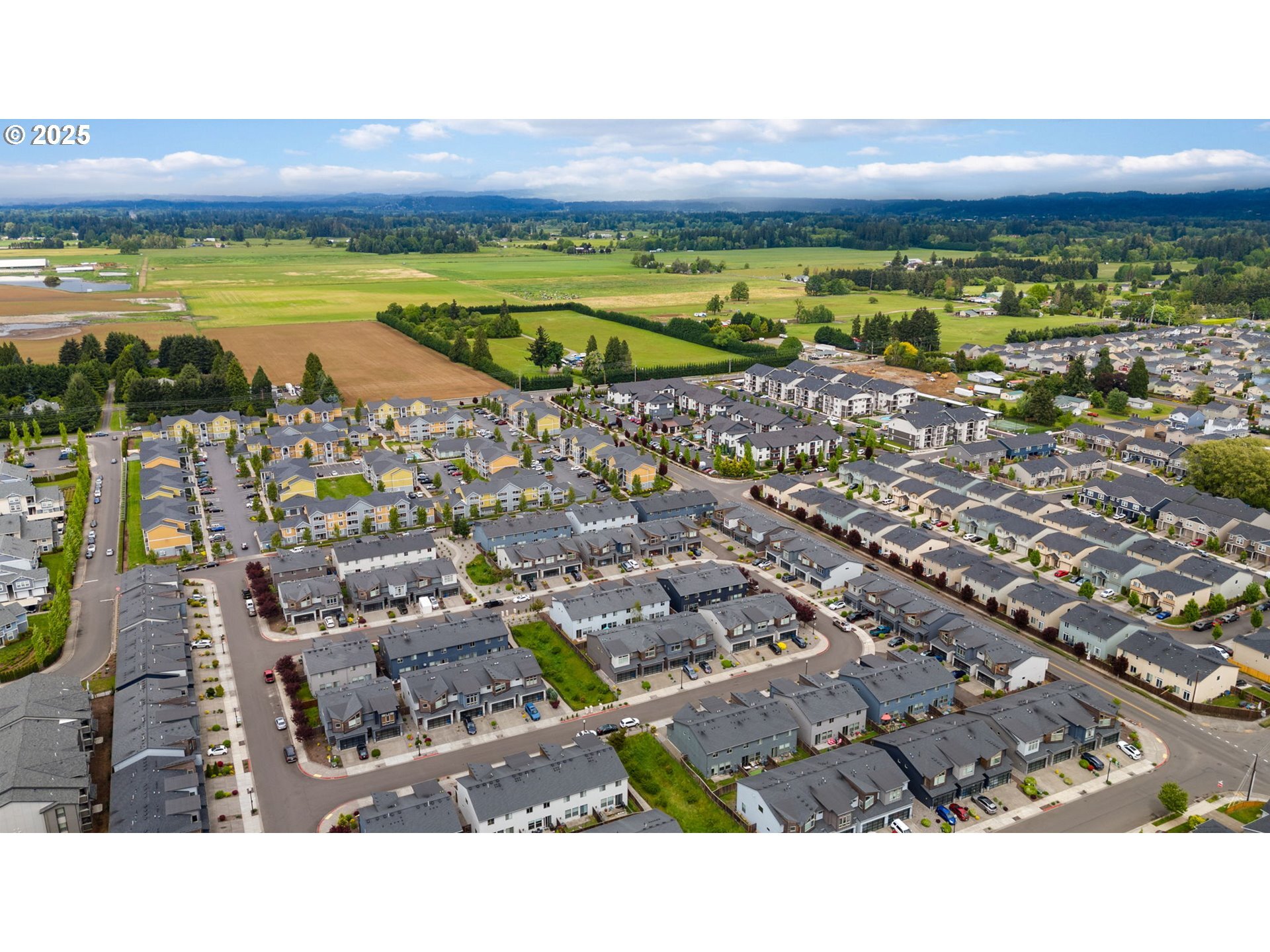 Property Photo: 12313 NE 116th St WA 98682