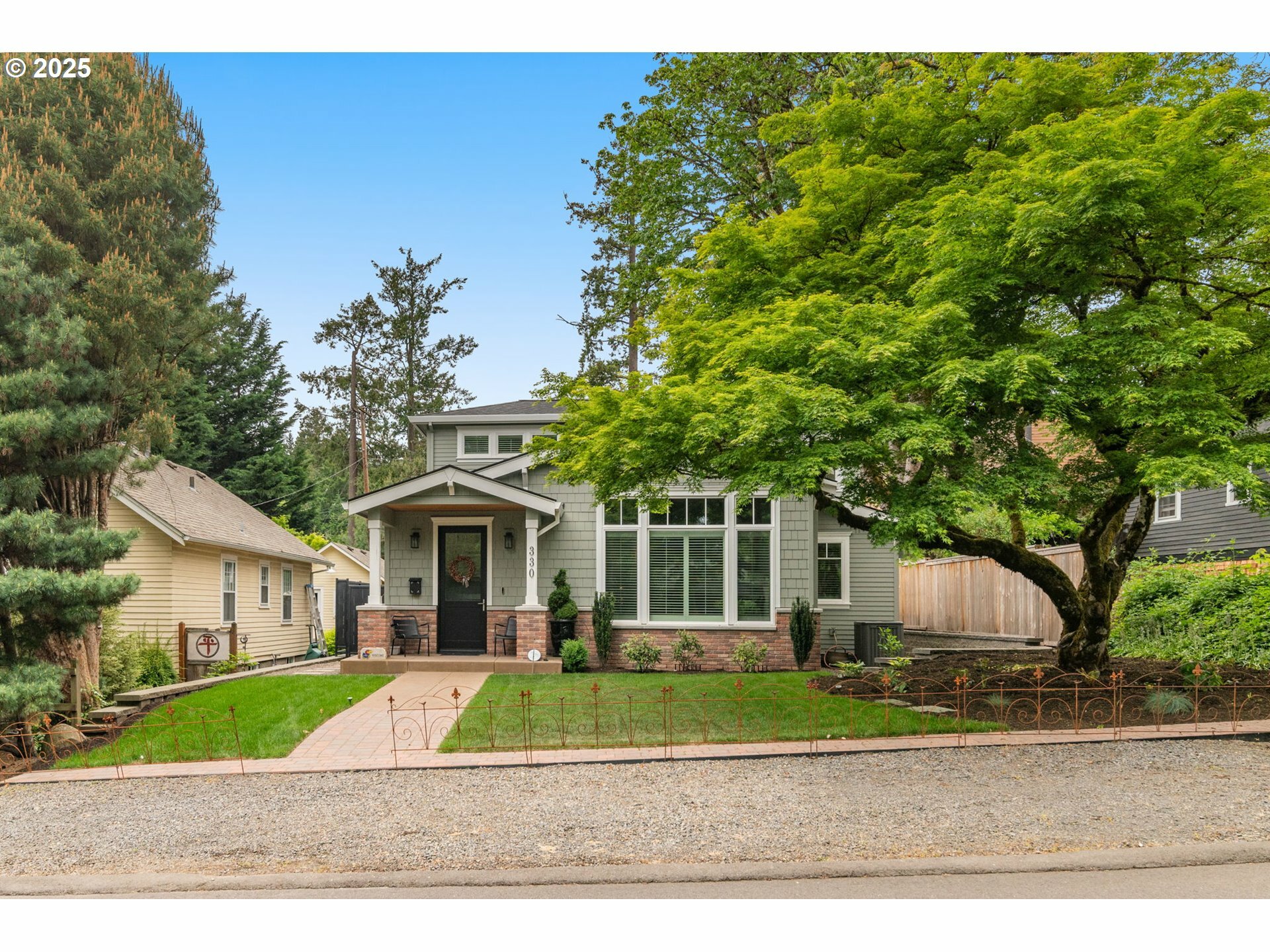330 6th St  Lake Oswego OR 97034 photo