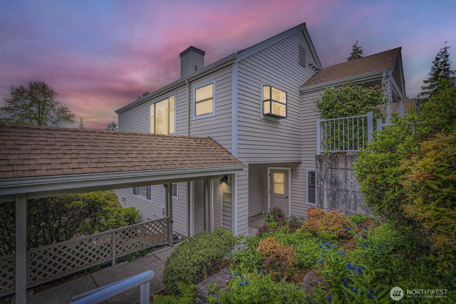 Property Photo: 4105 Providence Point Drive SE WA 98029