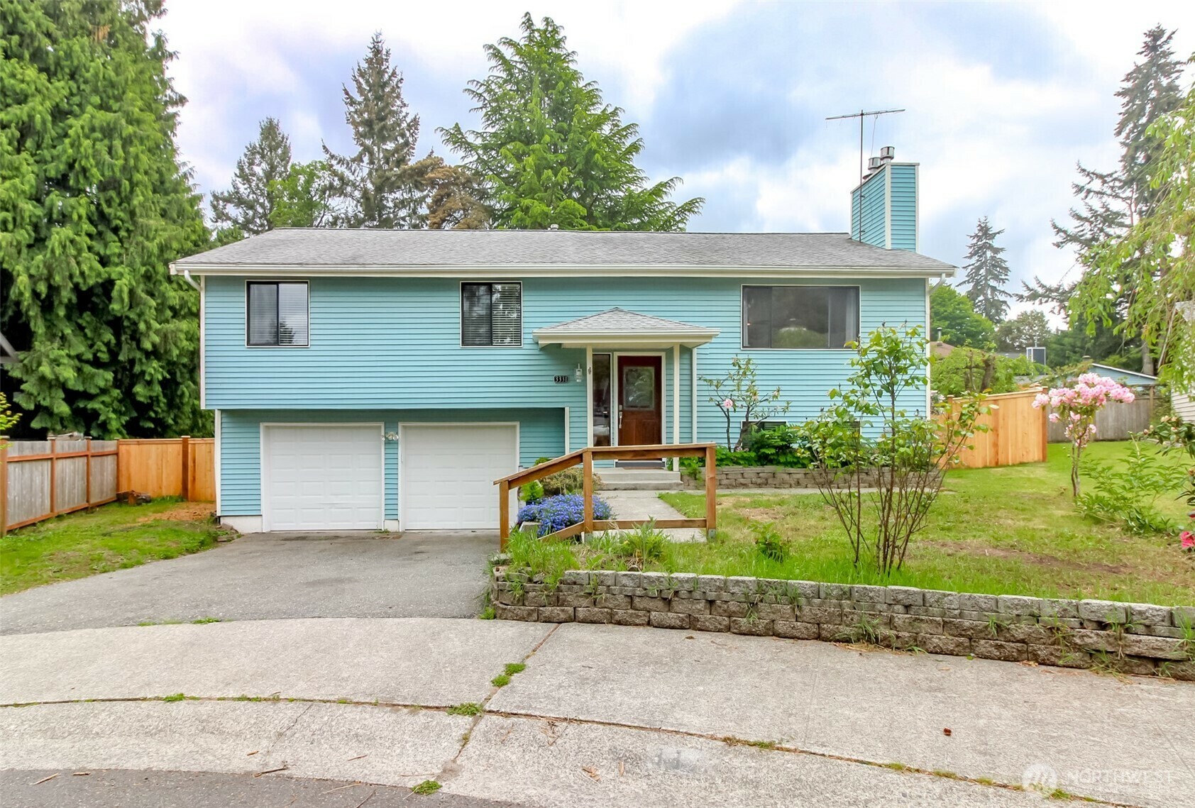 Property Photo: 3331 SW 334th Street WA 98023