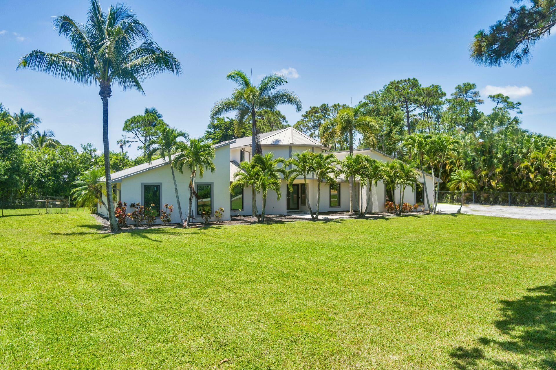 14409 66th Trail N  Palm Beach Gardens FL 33418 photo