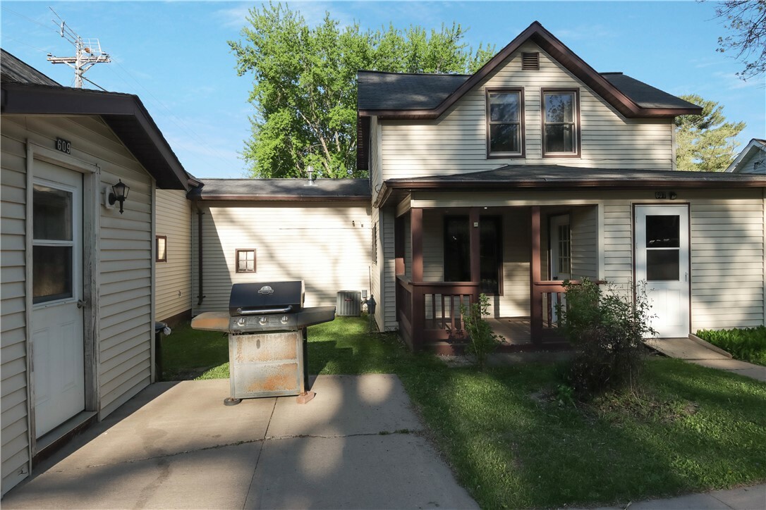Property Photo: 607 Wilson Street WI 54734
